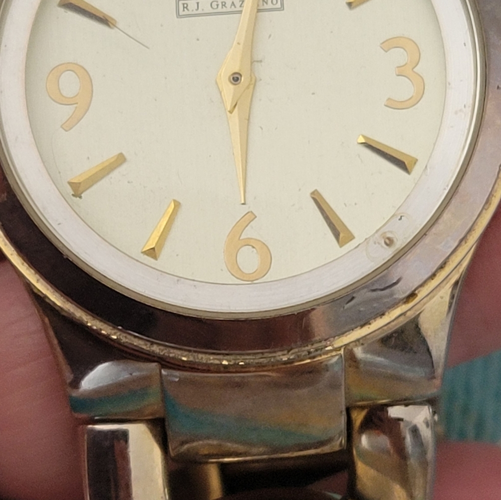Chain Link Watch - Picture 2 of 5